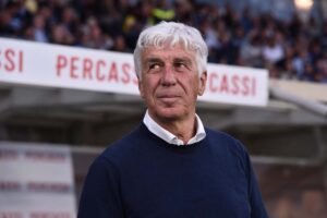 Gian Piero Gasperini pensieroso