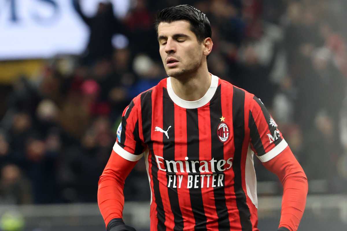Alvaro Morata con la maglia del Milan