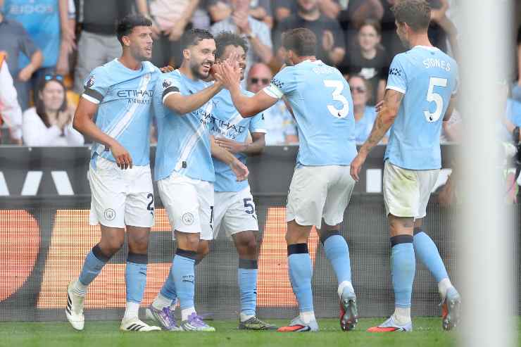 Manchester City esulta dopo un gol