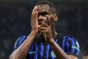 Bonny esulta dopo il gol