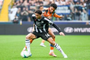 Arthur Atta in possesso palla