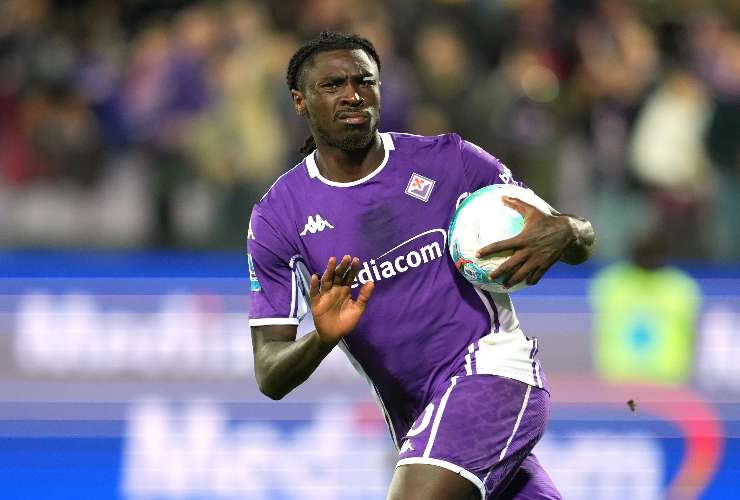 Moise Kean esulta dopo un gol